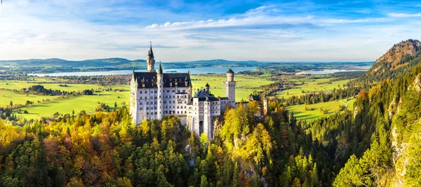 Castillo de Neuschwanstein en Alemania —  Fotos de Stock