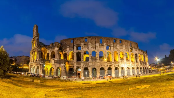 Roma 'da kolezyum, İtalya — Stok fotoğraf