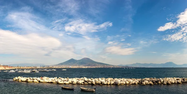 Monte Vesúvio em Nápoles, Italia — Fotografia de Stock