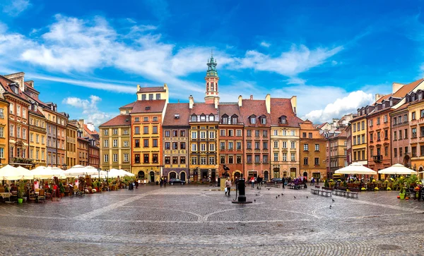 Old town square in Warsaw — Stock Photo, Image