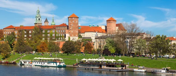 Castillo de Wawel en Cracovia — Foto de Stock