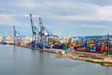 Derin deniz konteyner terminali Gdansk
