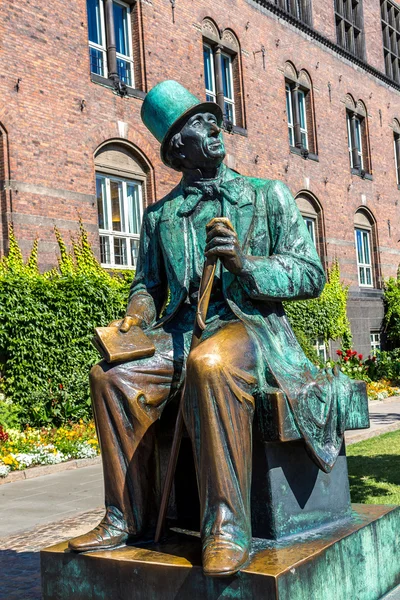 Hans Christian Andersen szobra a koppenhágai — Stock Fotó