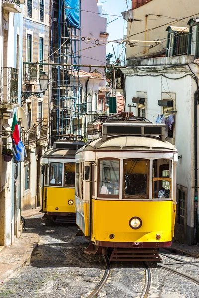 Eléctrico vintage em Lisboa — Fotografia de Stock