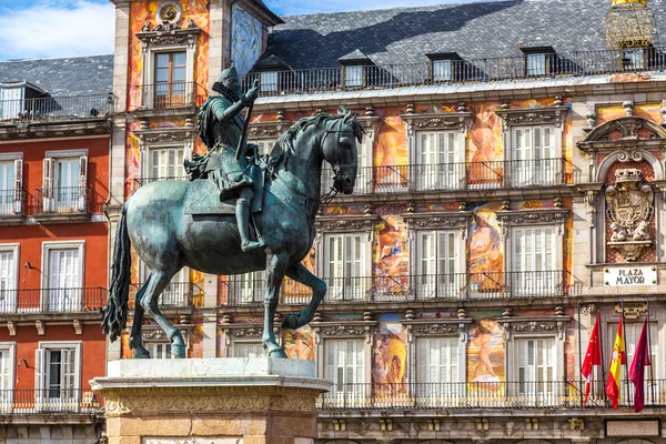 Staty av Filip Iii i Madrid — Stockfoto