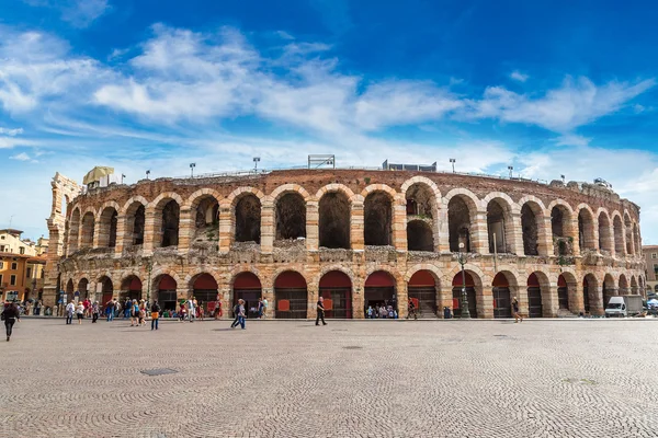 Verona Arena no dia de verão — Fotografia de Stock