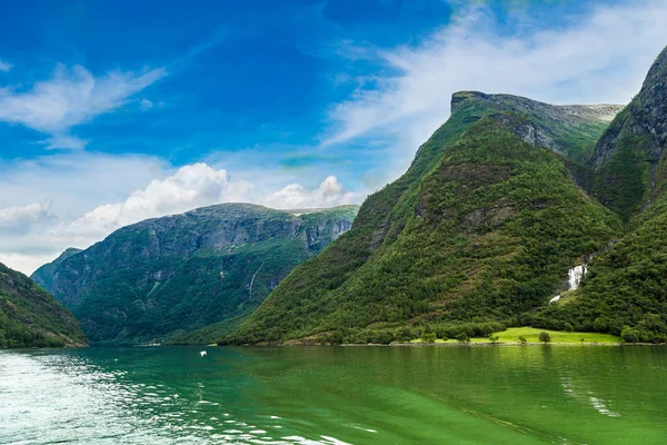 Gyönyörű Sognefjord Norvégiában — Stock Fotó