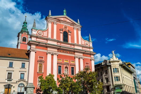 Францисканський церкви в Любляні в день — стокове фото