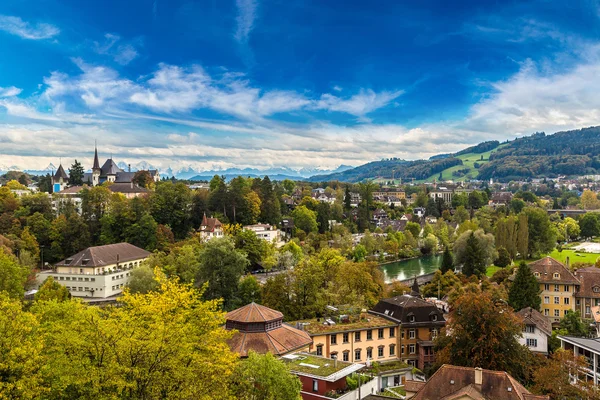 Berna en un día de verano en Suiza —  Fotos de Stock