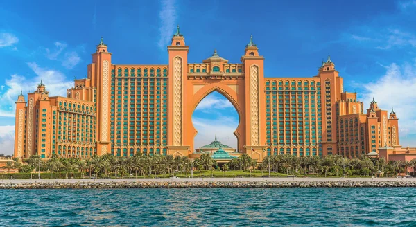 Atlantis Palm hotel in Dubai — Stock Photo, Image