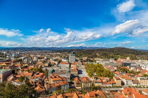 Flygfoto över Ljubljana i Slovenien — Stockfoto