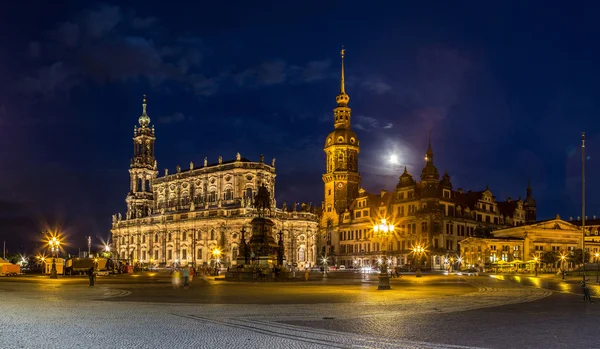 Nachtansicht von dresden — Stockfoto