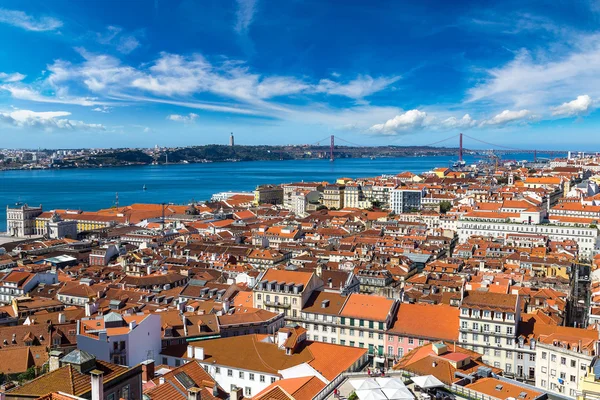 Lissabon an einem Sommertag — Stockfoto