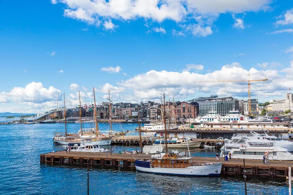Oslo panorama a přístav. Norsko — Stock fotografie