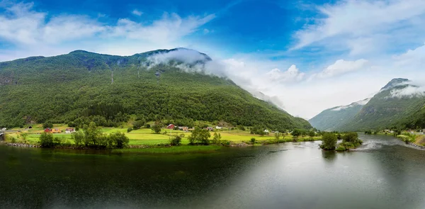 Vista a Sognefjord en Noruega — Foto de Stock