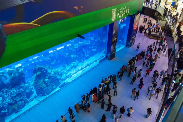 Centro comercial más grande de Dubai Mall — Foto de Stock