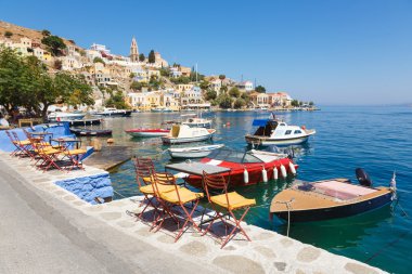 Bir Symi adası manzarası, Dodecanese, Yunanistan