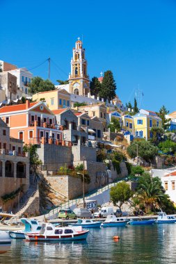 Bir Symi adası manzarası, Dodecanese, Yunanistan