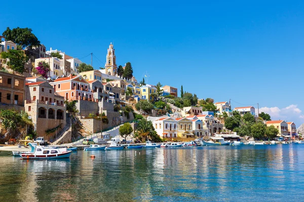 Vista de uma ilha Symi, Dodecaneso, Grécia — Fotografia de Stock