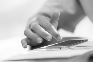 Smartpjone aygıtı kullanımda