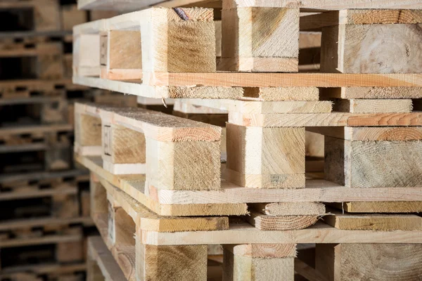 Voorraad houten pallets details — Stockfoto