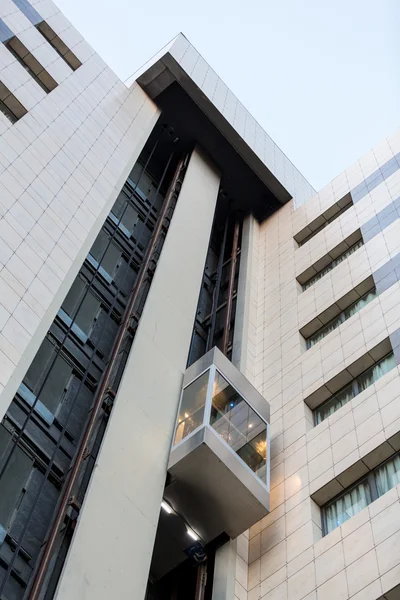 Elevator outside the building — Stock Photo, Image