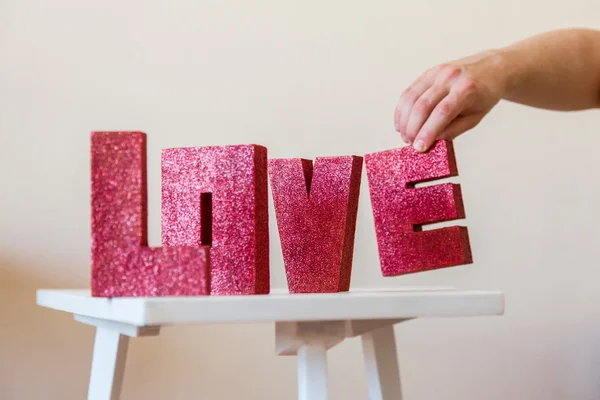 Fazendo palavra AMOR de letras — Fotografia de Stock