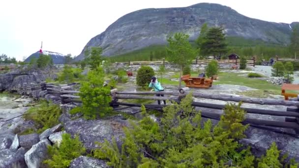 Norvegia campeggio con vista a volo d'uccello — Video Stock