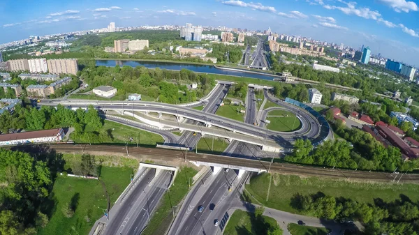 Aerial view of a freeway intersection — Stock Photo, Image