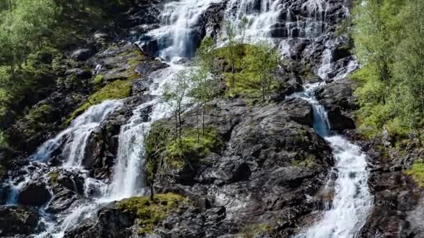 Bratlandsdalen Flesaafossen Waterval, Noorwegen — Stockvideo