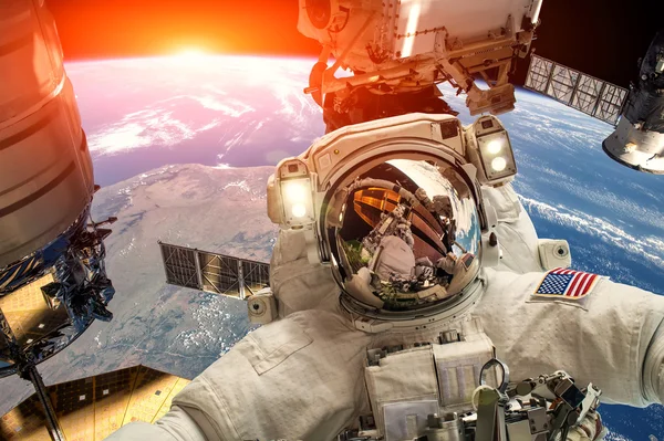 International Space Station and astronaut. — Stock Photo, Image