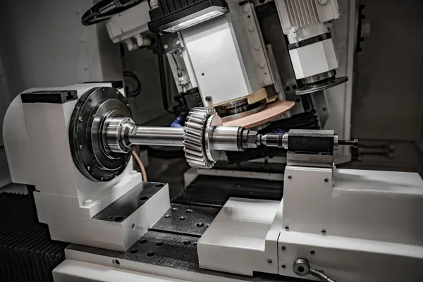 Metallverarbeitende CNC-Fräsmaschine. — Stockfoto