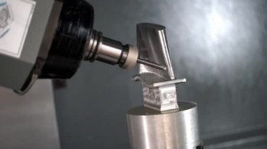 Metal işleme Cnc freze makinesi