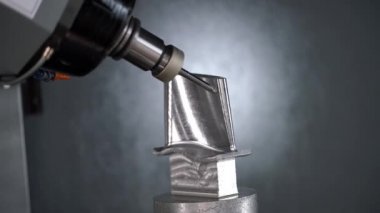 Metal işleme Cnc freze makinesi