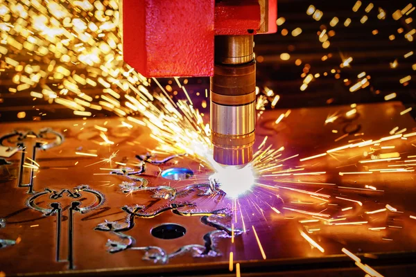 CNC Laser plasma cutting of metal, modern industrial technology. — Stock Photo, Image