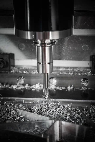 Fresadora CNC de metalurgia . —  Fotos de Stock