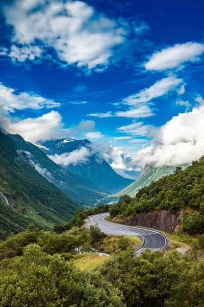 Hermosa naturaleza Noruega . —  Fotos de Stock