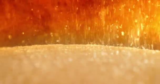 Cola Med Stänk Bubblor Slow Motion — Stockvideo