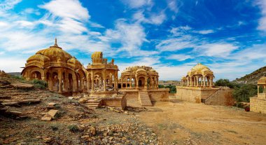 Bada Bagh, Hindistan 'ın Rajasthan eyaletinde, Jaisalmer' in yaklaşık 6 km kuzeyinde yer alan bir bahçe kompleksi..