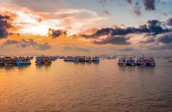 Båtar Mumbai Vatten Gryningen Colaba Regionen Mumbai Maharashtra Indien — Stockfoto