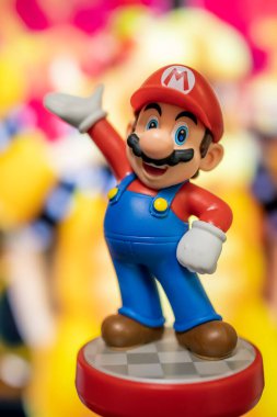 MOSCOW, RUSSIA - 22 Ağustos 2020: Super Mario Bros figür karakteristiği. uper Mario, Nintendo tarafından oluşturulan bir Japon platform video oyunu serisidir..