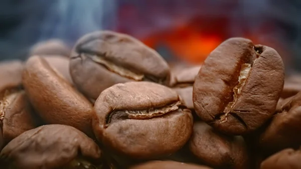 Primer Plano Semillas Café Los Granos Café Fragantes Son Humo —  Fotos de Stock