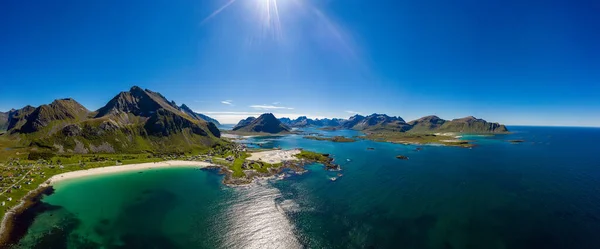 파노라마 로포텐 Panorama Beach Lofoten Islands 노르웨이 과봉우리 풍경으로 알려져 — 스톡 사진