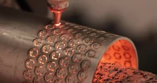 Cnc Fém Lézeres Vágása Modern Ipari Technológia Készítése Ipari Részletek — Stock videók