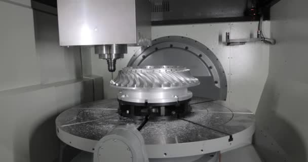 Máquina Trituração Cnc Metalworking Corte Metal Moderna Tecnologia Processamento Fazendo — Vídeo de Stock
