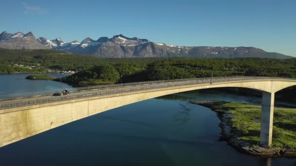 Puente Sobre Remolinos Vorágine Saltstraumen Nordland Noruega Hermosa Naturaleza Noruega — Vídeo de stock