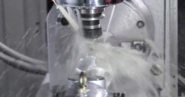 Fresatrice Cnc Lavorazione Dei Metalli Taglio Metallo Moderna Tecnologia Lavorazione — Video Stock