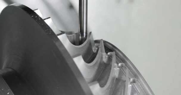 Fresadora Cnc Metalurgia Corte Metal Moderna Tecnología Procesamiento Fabricación Detalles — Vídeos de Stock