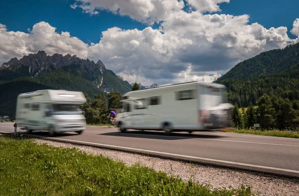 Family Vacation Travel Holiday Trip Motorhome Caravan Car Vacation Beautiful — Stock Photo, Image