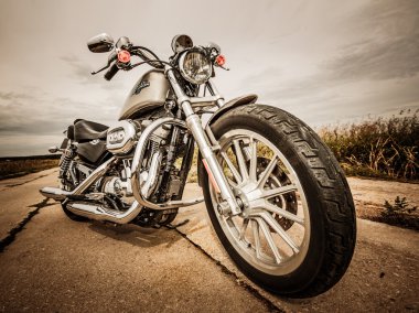 Harley-davidson - sportster 883 düşük